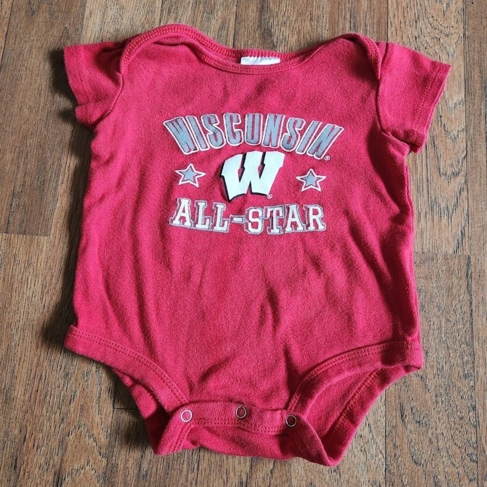 Rivalry Threads Wisconsin Badgers All-Star Baby Bodysuit Red 6-9M Cotton 492